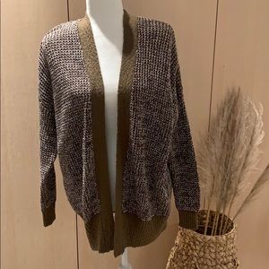 Urban Outfitters sweater 🖤